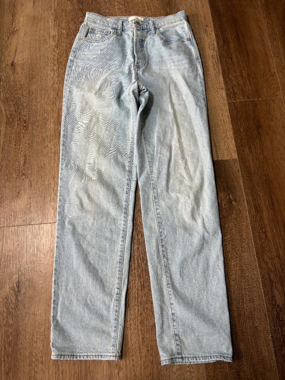 Universal Thread 90s High Rise Straight Jean - Size 4